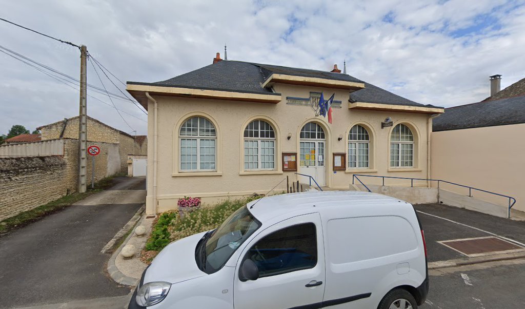Retrouvez toutes les informations de contacts et horaires d&rsquo;ouverture pour La Poste Agence Communale MAISONNEUVE Mairie situé à Maisonneuve dans le département Vienne (86). Pour effectuer envoyer vos colis (colissimo, chronopost, suivi colis), une gestion bancaire (banque postal, French Bank), [&hellip;]