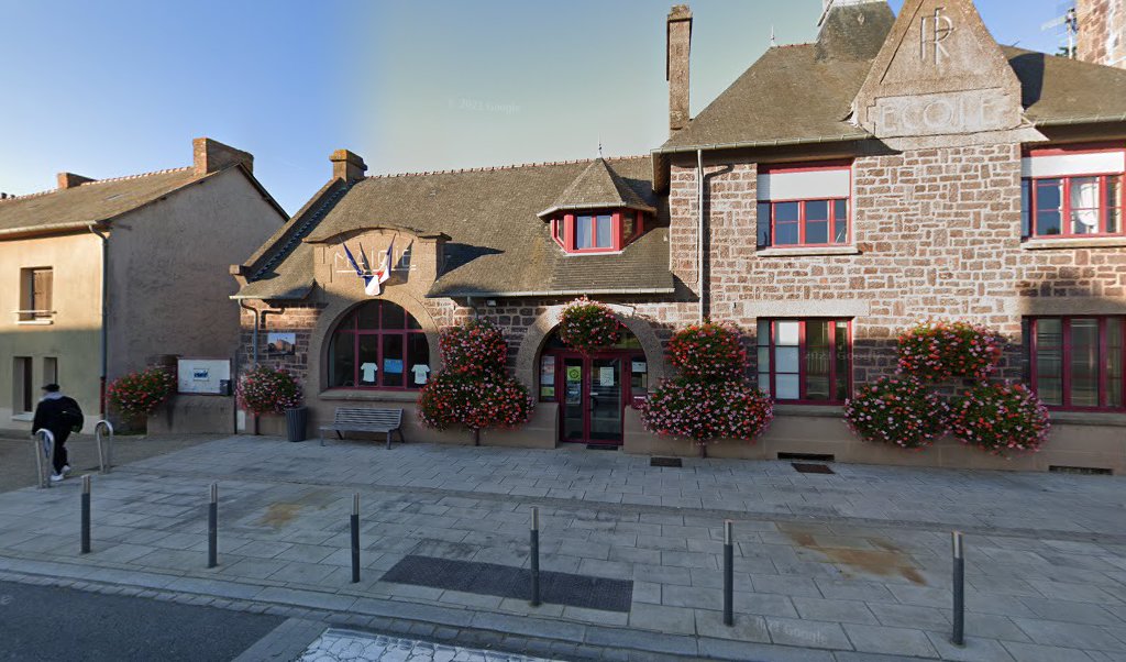 Retrouvez toutes les informations de contacts et horaires d&rsquo;ouverture pour La Poste Agence Communale BOISGERVILLY Mairie situé à Boisgervilly dans le département Ille-et-Vilaine (35). Pour effectuer envoyer vos colis (colissimo, chronopost, suivi colis), une gestion bancaire (banque postal, French Bank), [&hellip;]