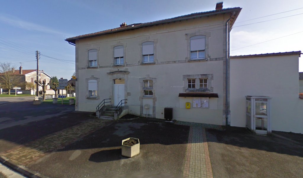 Retrouvez toutes les informations de contacts et horaires d&rsquo;ouverture pour La Poste Agence Communale HAUDIOMONT Mairie situé à Haudiomont dans le département Meuse (55). Pour effectuer envoyer vos colis (colissimo, chronopost, suivi colis), une gestion bancaire (banque postal, French Bank), [&hellip;]