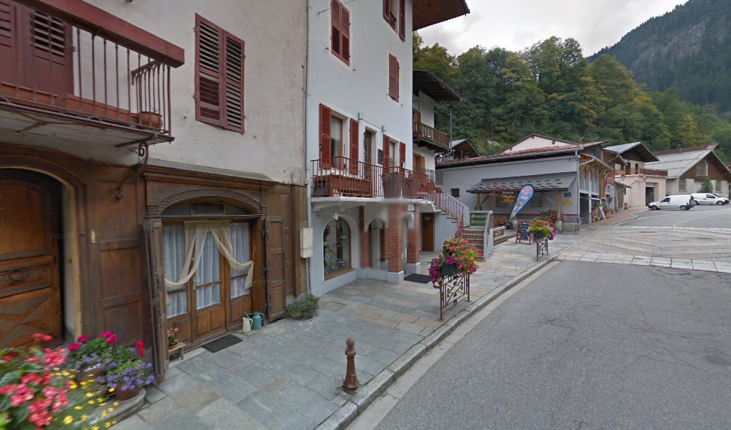Retrouvez toutes les informations de contacts et horaires d&rsquo;ouverture pour Relais Pickup ETS LUNEAU PRO ET CIE situé à Beaufort-sur-doron dans le département Savoie (73). Pour effectuer envoyer vos colis (colissimo, chronopost, suivi colis), une gestion bancaire (banque postal, French [&hellip;]