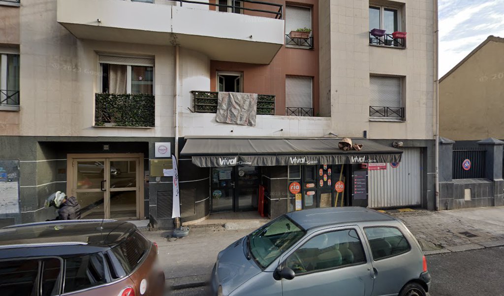 Retrouvez toutes les informations de contacts et horaires d&rsquo;ouverture pour Relais Pickup HELLO PROXI situé à Asnieres sur seine dans le département Hauts-de-Seine (92). Pour effectuer envoyer vos colis (colissimo, chronopost, suivi colis), une gestion bancaire (banque postal, French Bank), [&hellip;]