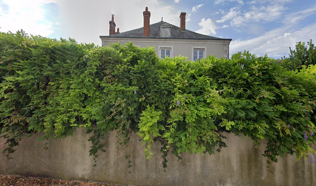 Retrouvez toutes les informations de contacts et horaires d&rsquo;ouverture pour La Poste Agence Communale TAVERS Mairie situé à Tavers dans le département Loiret (45). Pour effectuer envoyer vos colis (colissimo, chronopost, suivi colis), une gestion bancaire (banque postal, French Bank), [&hellip;]