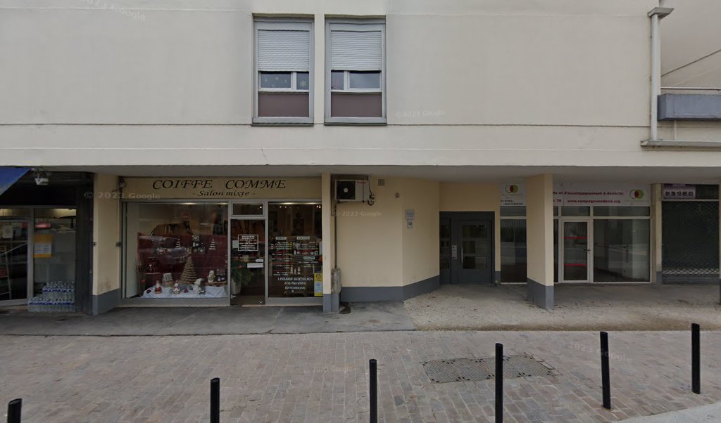 Retrouvez toutes les informations de contacts et horaires d&rsquo;ouverture pour Relais Pickup COIFFE COMME situé à Sartrouville dans le département Yvelines (78). Pour effectuer envoyer vos colis (colissimo, chronopost, suivi colis), une gestion bancaire (banque postal, French Bank), votre courrier [&hellip;]