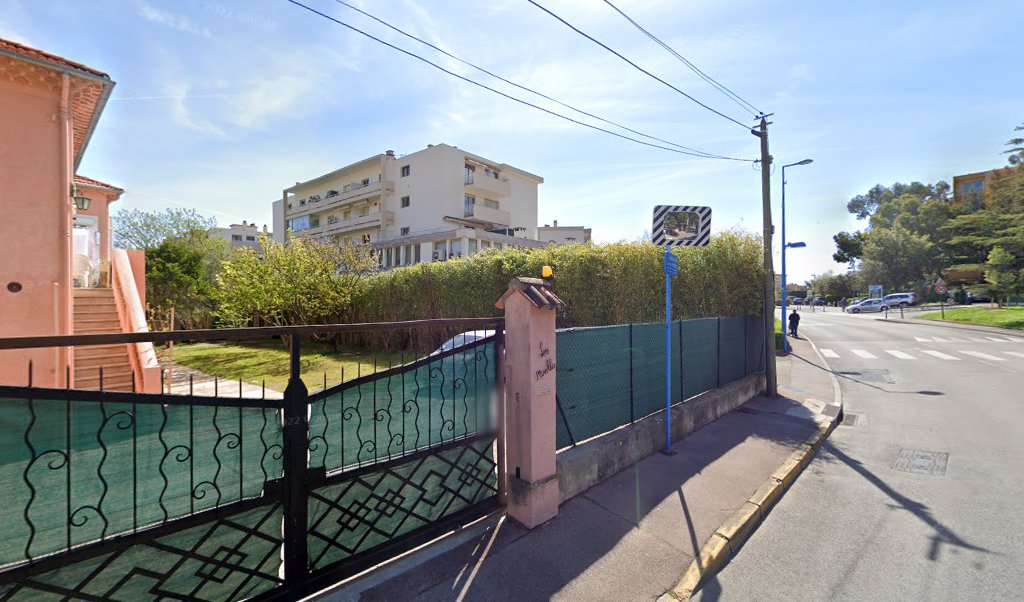 Retrouvez toutes les informations de contacts et horaires d&rsquo;ouverture pour Relais Pickup DR SMOKE situé à Mandelieu la napoule dans le département Alpes-Maritimes (06). Pour effectuer envoyer vos colis (colissimo, chronopost, suivi colis), une gestion bancaire (banque postal, French Bank), [&hellip;]