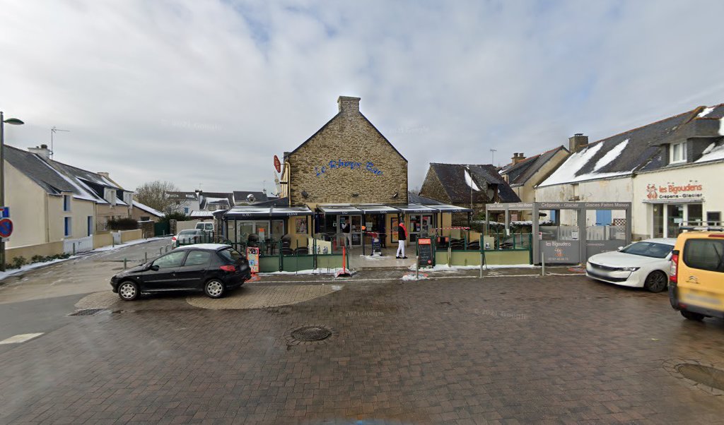 Retrouvez toutes les informations de contacts et horaires d&rsquo;ouverture pour Relais Pickup LE RHUYS BAR situé à Sarzeau dans le département Morbihan (56). Pour effectuer envoyer vos colis (colissimo, chronopost, suivi colis), une gestion bancaire (banque postal, French Bank), votre [&hellip;]