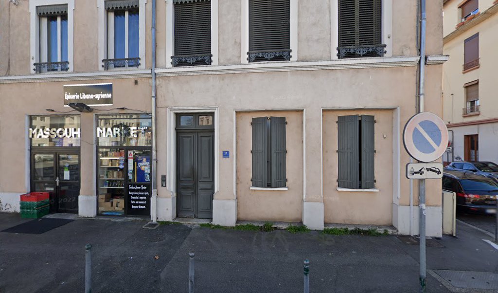 Retrouvez toutes les informations de contacts et horaires d&rsquo;ouverture pour Relais Pickup MASSOUH MARKET situé à Lyon dans le département Rhône (69). Pour effectuer envoyer vos colis (colissimo, chronopost, suivi colis), une gestion bancaire (banque postal, French Bank), votre courrier [&hellip;]