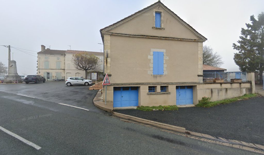 Retrouvez toutes les informations de contacts et horaires d&rsquo;ouverture pour La Poste Agence Communale ST PASTOUR Mairie situé à St pastour dans le département Lot-et-Garonne (47). Pour effectuer envoyer vos colis (colissimo, chronopost, suivi colis), une gestion bancaire (banque postal, [&hellip;]