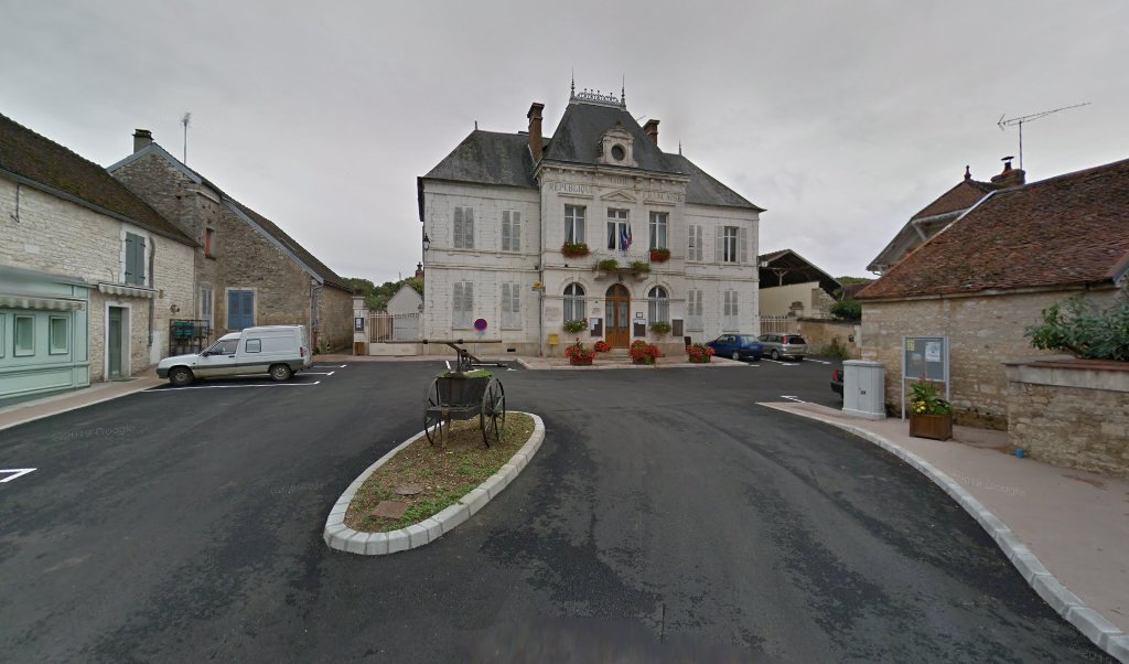 Retrouvez toutes les informations de contacts et horaires d&rsquo;ouverture pour La Poste Agence Communale CHICHEE Mairie situé à Chichee dans le département Yonne (89). Pour effectuer envoyer vos colis (colissimo, chronopost, suivi colis), une gestion bancaire (banque postal, French Bank), [&hellip;]