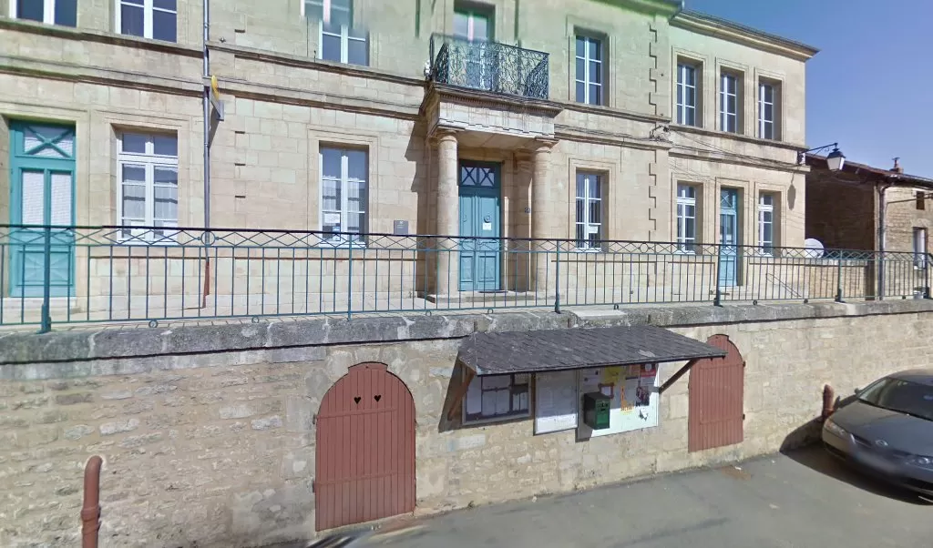 Retrouvez toutes les informations de contacts et horaires d&rsquo;ouverture pour La Poste Agence Communale AUTRECOURT ET POURRON Mairie situé à Autrecourt et pourron dans le département Ardennes (08). Pour effectuer envoyer vos colis (colissimo, chronopost, suivi colis), une gestion bancaire [&hellip;]
