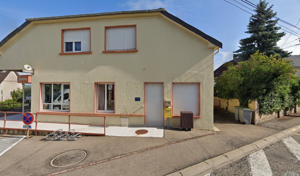 Retrouvez toutes les informations de contacts et horaires d&rsquo;ouverture pour La Poste Agence Communale YUTZ Mairie situé à Yutz dans le département Moselle (57). Pour effectuer envoyer vos colis (colissimo, chronopost, suivi colis), une gestion bancaire (banque postal, French Bank), [&hellip;]