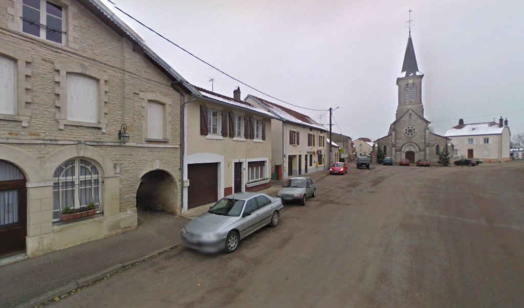 Retrouvez toutes les informations de contacts et horaires d&rsquo;ouverture pour La Poste VAUX SOUS AUBIGNY situé à Le montsaugeonnais dans le département Haute-Marne (52). Pour effectuer envoyer vos colis (colissimo, chronopost, suivi colis), une gestion bancaire (banque postal, French Bank), [&hellip;]