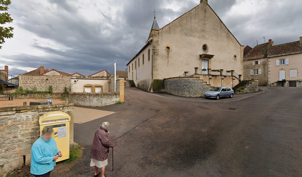 Retrouvez toutes les informations de contacts et horaires d&rsquo;ouverture pour La Poste Agence Communale ST JULIEN DE CIVRY Mairie situé à St julien de civry dans le département Saône-et-Loire (71). Pour effectuer envoyer vos colis (colissimo, chronopost, suivi colis), une [&hellip;]