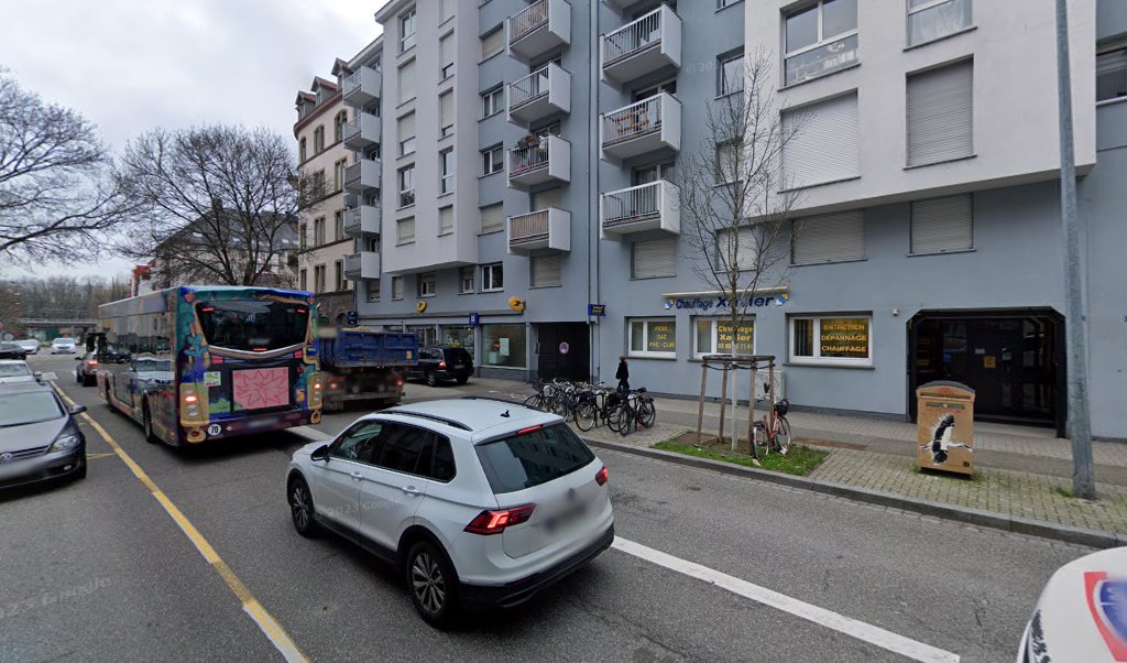 Retrouvez toutes les informations de contacts et horaires d&rsquo;ouverture pour La Poste STRASBOURG PORTE BLANCHE situé à Strasbourg dans le département Bas-Rhin (67). Pour effectuer envoyer vos colis (colissimo, chronopost, suivi colis), une gestion bancaire (banque postal, French Bank), votre [&hellip;]