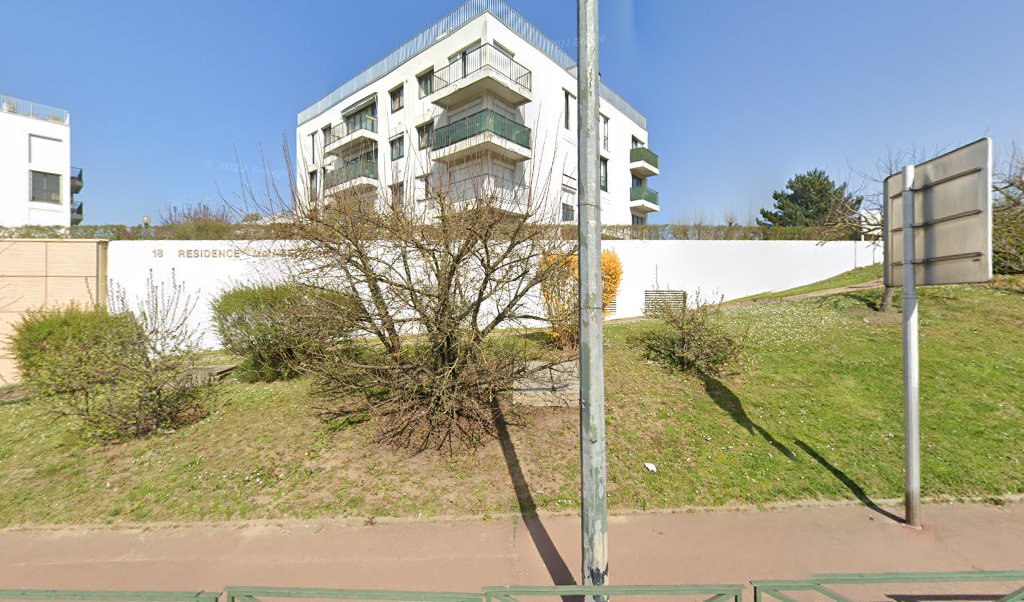 Retrouvez toutes les informations de contacts et horaires d&rsquo;ouverture pour Relais Pickup SUPER U situé à Vaucresson dans le département Hauts-de-Seine (92). Pour effectuer envoyer vos colis (colissimo, chronopost, suivi colis), une gestion bancaire (banque postal, French Bank), votre courrier [&hellip;]