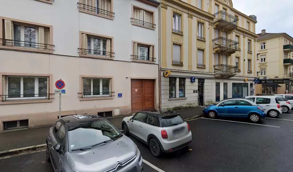 Retrouvez toutes les informations de contacts et horaires d&rsquo;ouverture pour La Poste METZ SABLON situé à Metz dans le département Moselle (57). Pour effectuer envoyer vos colis (colissimo, chronopost, suivi colis), une gestion bancaire (banque postal, French Bank), votre courrier [&hellip;]