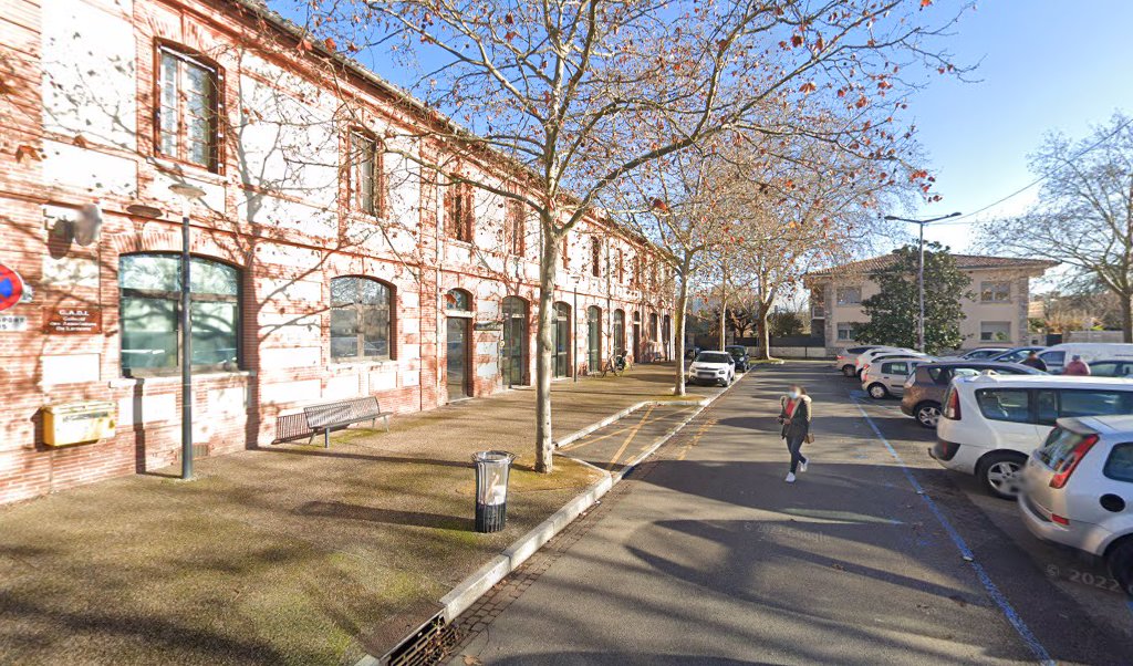 Retrouvez toutes les informations de contacts et horaires d&rsquo;ouverture pour La Poste TOULOUSE LARDENNE situé à Toulouse dans le département Haute-Garonne (31). Pour effectuer envoyer vos colis (colissimo, chronopost, suivi colis), une gestion bancaire (banque postal, French Bank), votre courrier [&hellip;]