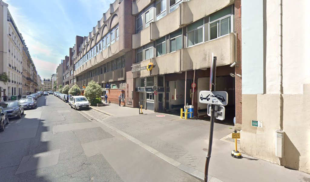 Retrouvez toutes les informations de contacts et horaires d&rsquo;ouverture pour La Poste Espace Clients Pro PARIS 07 PPDC situé à Paris dans le département Paris (75). Pour effectuer envoyer vos colis (colissimo, chronopost, suivi colis), une gestion bancaire (banque postal, [&hellip;]