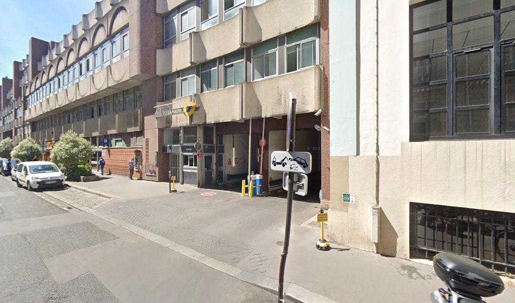Retrouvez toutes les informations de contacts et horaires d&rsquo;ouverture pour La Poste PARIS FRANCOIS BONVIN situé à Paris dans le département Paris (75). Pour effectuer envoyer vos colis (colissimo, chronopost, suivi colis), une gestion bancaire (banque postal, French Bank), votre [&hellip;]