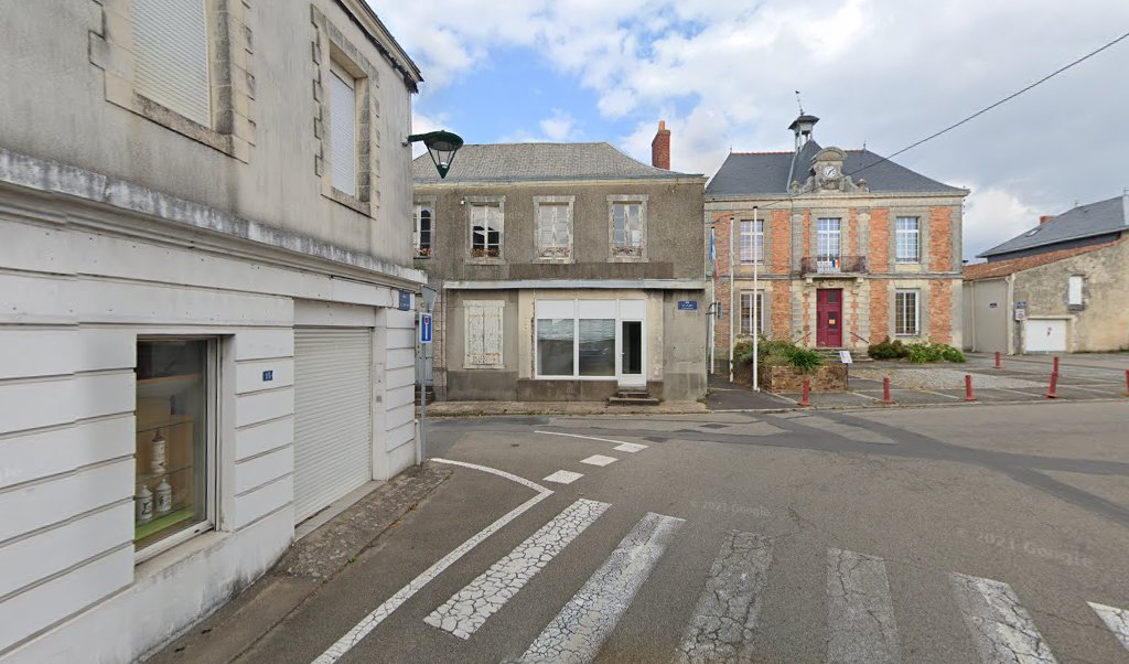 Retrouvez toutes les informations de contacts et horaires d&rsquo;ouverture pour La Poste Agence Communale VILLENEUVE EN RETZ MAIRIE situé à Villeneuve en retz dans le département Loire-Atlantique (44). Pour effectuer envoyer vos colis (colissimo, chronopost, suivi colis), une gestion bancaire [&hellip;]
