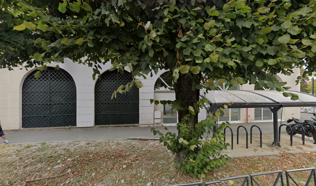 Retrouvez toutes les informations de contacts et horaires d&rsquo;ouverture pour Relais Pickup PRESSING DU CENTRE situé à Livry gargan dans le département Seine-Saint-Denis (93). Pour effectuer envoyer vos colis (colissimo, chronopost, suivi colis), une gestion bancaire (banque postal, French Bank), [&hellip;]
