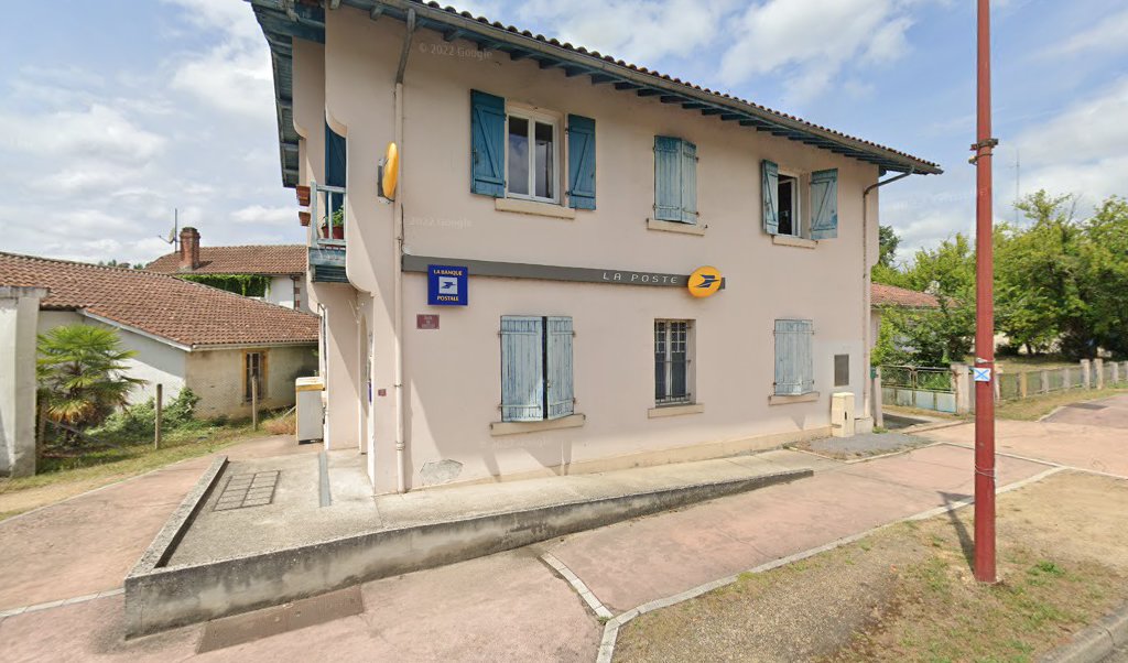 Retrouvez toutes les informations de contacts et horaires d&rsquo;ouverture pour La Poste PISSOS situé à Pissos dans le département Landes (40). Pour effectuer envoyer vos colis (colissimo, chronopost, suivi colis), une gestion bancaire (banque postal, French Bank), votre courrier (suivi [&hellip;]