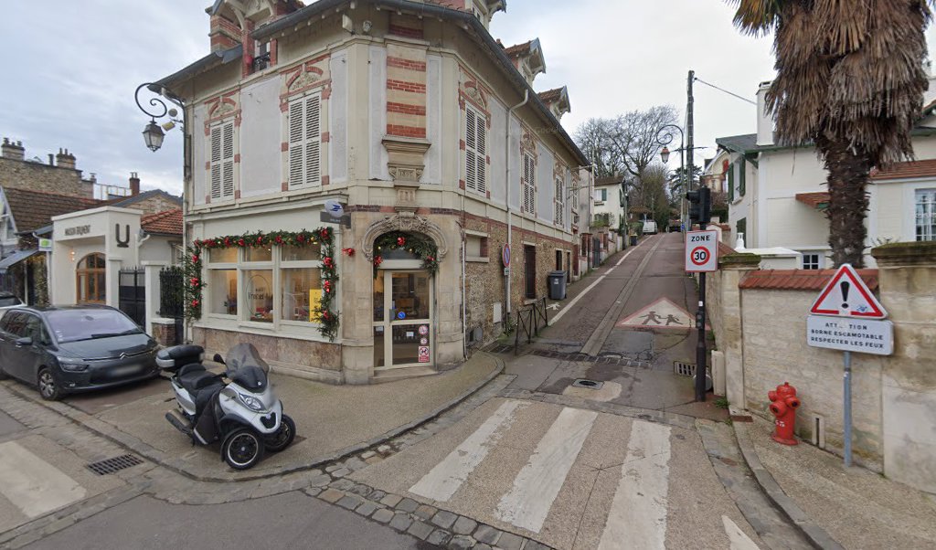 Retrouvez toutes les informations de contacts et horaires d&rsquo;ouverture pour La Poste Relais VILLENNES SUR SEINE VRAC ET PLUS situé à Villennes sur seine dans le département Yvelines (78). Pour effectuer envoyer vos colis (colissimo, chronopost, suivi colis), une gestion [&hellip;]