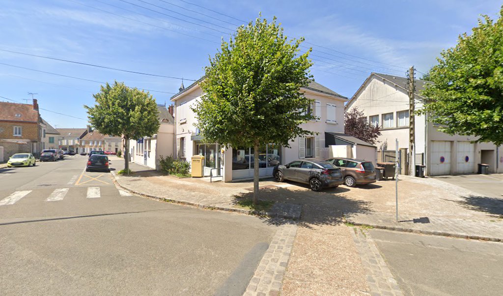 Retrouvez toutes les informations de contacts et horaires d&rsquo;ouverture pour La Poste AUNEAU situé à Auneau bleury st symphorien dans le département Eure-et-Loir (28). Pour effectuer envoyer vos colis (colissimo, chronopost, suivi colis), une gestion bancaire (banque postal, French Bank), [&hellip;]