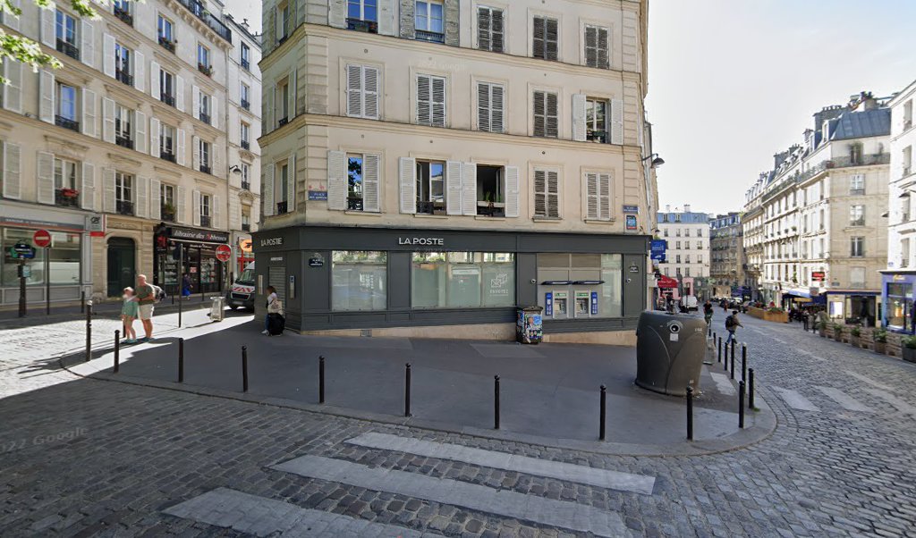 Retrouvez toutes les informations de contacts et horaires d&rsquo;ouverture pour La Poste PARIS ABBESSES situé à Paris dans le département Paris (75). Pour effectuer envoyer vos colis (colissimo, chronopost, suivi colis), une gestion bancaire (banque postal, French Bank), votre courrier [&hellip;]