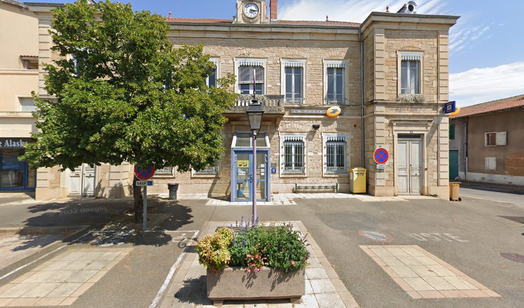 Retrouvez toutes les informations de contacts et horaires d&rsquo;ouverture pour La Poste ST GEORGES DE RENEINS situé à St georges de reneins dans le département Rhône (69). Pour effectuer envoyer vos colis (colissimo, chronopost, suivi colis), une gestion bancaire (banque [&hellip;]