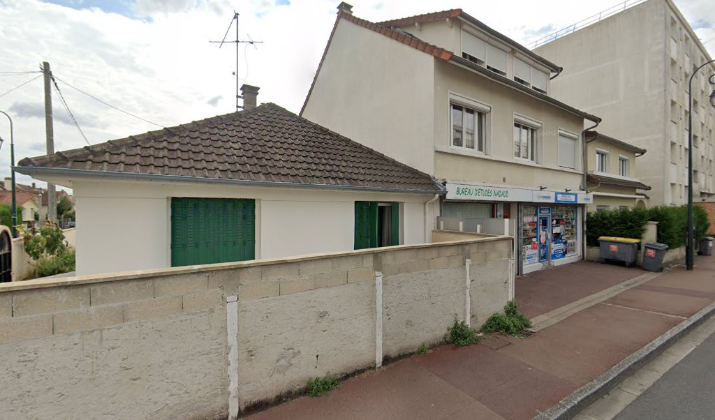 Retrouvez toutes les informations de contacts et horaires d&rsquo;ouverture pour Relais Pickup GOPIARI situé à Les clayes sous bois dans le département Yvelines (78). Pour effectuer envoyer vos colis (colissimo, chronopost, suivi colis), une gestion bancaire (banque postal, French Bank), [&hellip;]