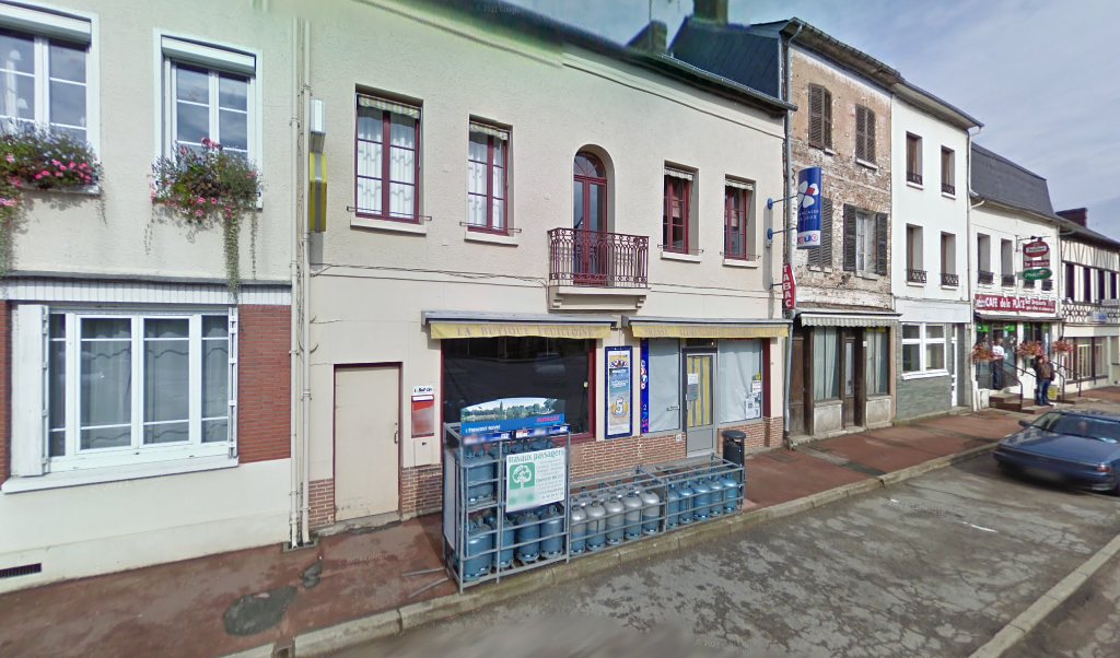 Retrouvez toutes les informations de contacts et horaires d&rsquo;ouverture pour Relais Pickup LA BOUTIQUE FEUILLOISE situé à La feuillie dans le département Seine-Maritime (76). Pour effectuer envoyer vos colis (colissimo, chronopost, suivi colis), une gestion bancaire (banque postal, French Bank), [&hellip;]