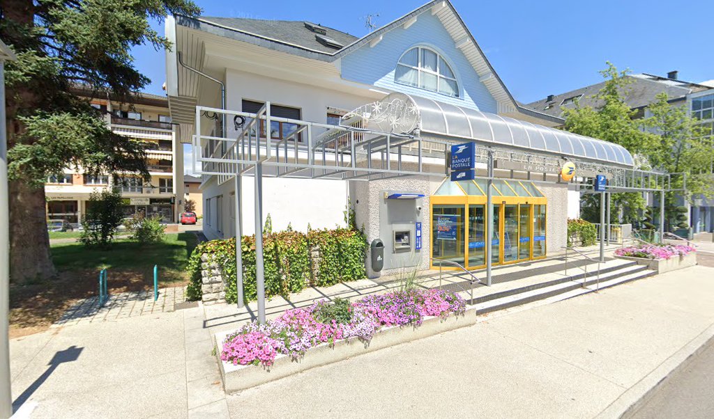Retrouvez toutes les informations de contacts et horaires d&rsquo;ouverture pour La Poste LA MOTTE SERVOLEX situé à La motte servolex dans le département Savoie (73). Pour effectuer envoyer vos colis (colissimo, chronopost, suivi colis), une gestion bancaire (banque postal, French [&hellip;]