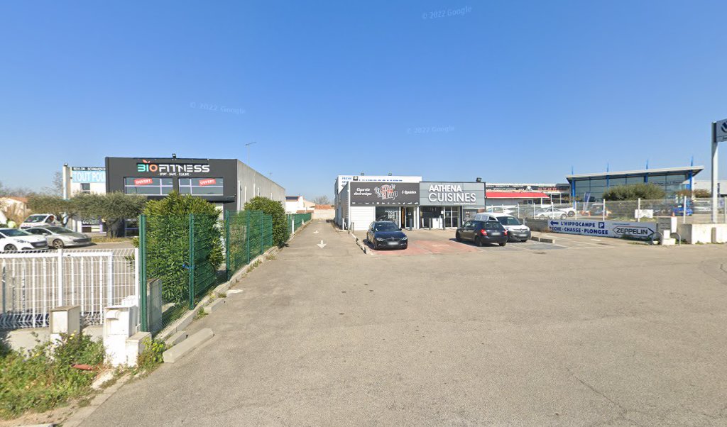 Retrouvez toutes les informations de contacts et horaires d&rsquo;ouverture pour Relais Pickup LE CERCLE DE LA VAP situé à Istres dans le département Bouches-du-Rhône (13). Pour effectuer envoyer vos colis (colissimo, chronopost, suivi colis), une gestion bancaire (banque postal, French [&hellip;]