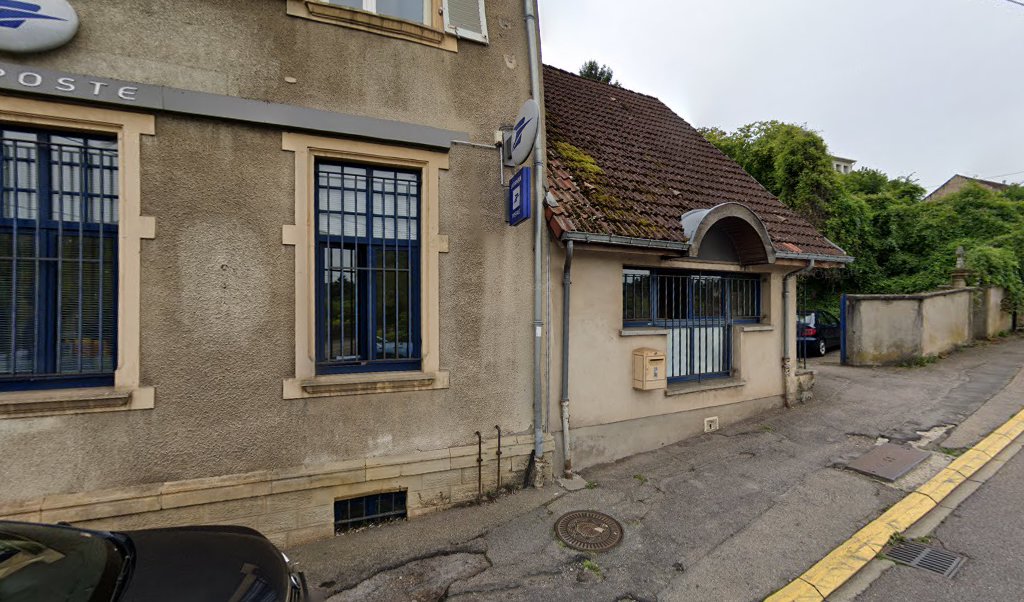 Retrouvez toutes les informations de contacts et horaires d&rsquo;ouverture pour La Poste SIERCK LES BAINS situé à Sierck les bains dans le département Moselle (57). Pour effectuer envoyer vos colis (colissimo, chronopost, suivi colis), une gestion bancaire (banque postal, French [&hellip;]