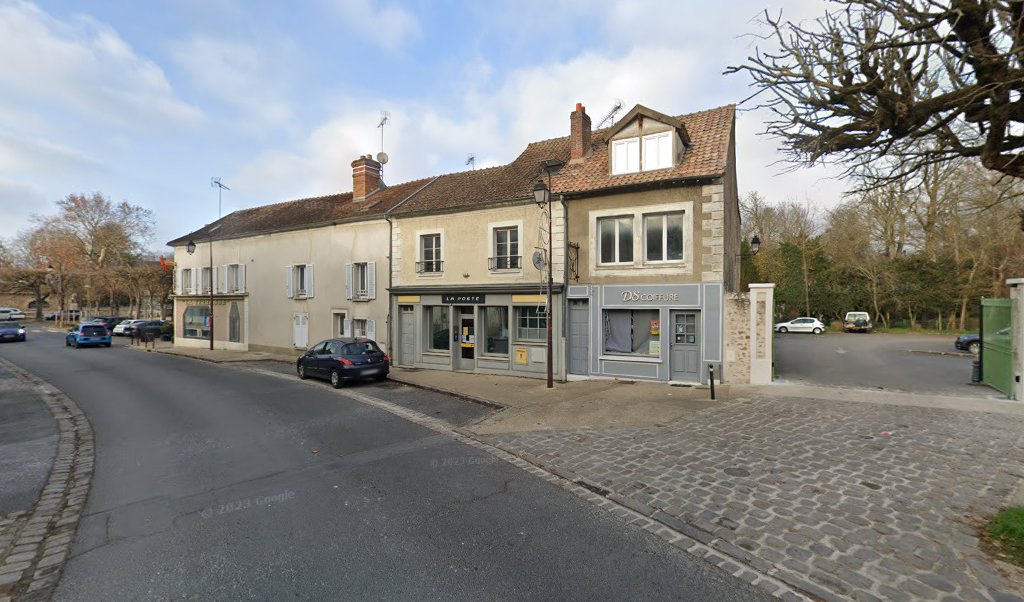 Retrouvez toutes les informations de contacts et horaires d&rsquo;ouverture pour La Poste SEINE PORT situé à Seine port dans le département Seine-et-Marne (77). Pour effectuer envoyer vos colis (colissimo, chronopost, suivi colis), une gestion bancaire (banque postal, French Bank), votre [&hellip;]