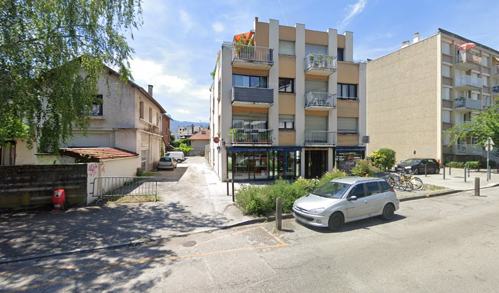 Retrouvez toutes les informations de contacts et horaires d&rsquo;ouverture pour Relais Pickup DELAFOSSE OPTICIENS situé à Grenoble dans le département Isère (38). Pour effectuer envoyer vos colis (colissimo, chronopost, suivi colis), une gestion bancaire (banque postal, French Bank), votre courrier [&hellip;]