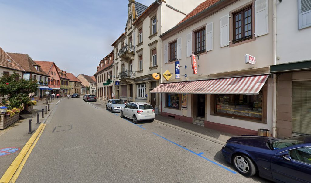 Retrouvez toutes les informations de contacts et horaires d&rsquo;ouverture pour La Poste MARMOUTIER situé à Marmoutier dans le département Bas-Rhin (67). Pour effectuer envoyer vos colis (colissimo, chronopost, suivi colis), une gestion bancaire (banque postal, French Bank), votre courrier (suivi [&hellip;]