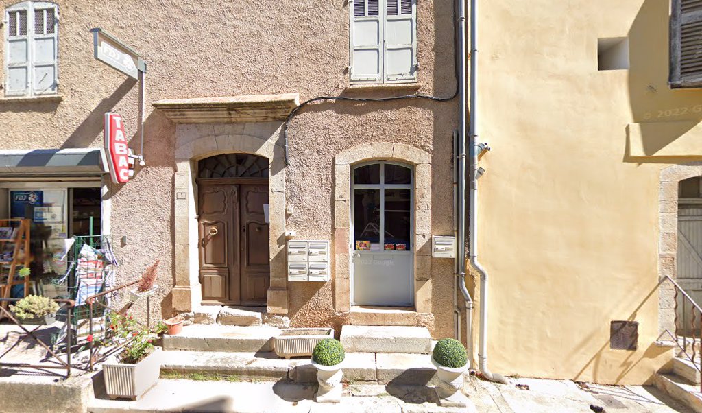 Retrouvez toutes les informations de contacts et horaires d&rsquo;ouverture pour La Poste ENTRECASTEAUX situé à Entrecasteaux dans le département Var (83). Pour effectuer envoyer vos colis (colissimo, chronopost, suivi colis), une gestion bancaire (banque postal, French Bank), votre courrier (suivi [&hellip;]