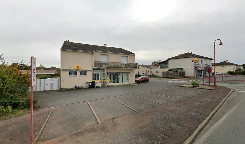 Retrouvez toutes les informations de contacts et horaires d&rsquo;ouverture pour La Poste COULOMBIERS situé à Coulombiers dans le département Vienne (86). Pour effectuer envoyer vos colis (colissimo, chronopost, suivi colis), une gestion bancaire (banque postal, French Bank), votre courrier (suivi [&hellip;]