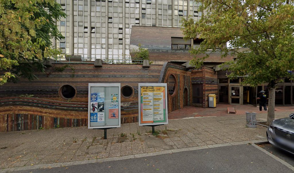 Retrouvez toutes les informations de contacts et horaires d&rsquo;ouverture pour La Poste ARCUEIL situé à Arcueil dans le département Val-de-Marne (94). Pour effectuer envoyer vos colis (colissimo, chronopost, suivi colis), une gestion bancaire (banque postal, French Bank), votre courrier (suivi [&hellip;]