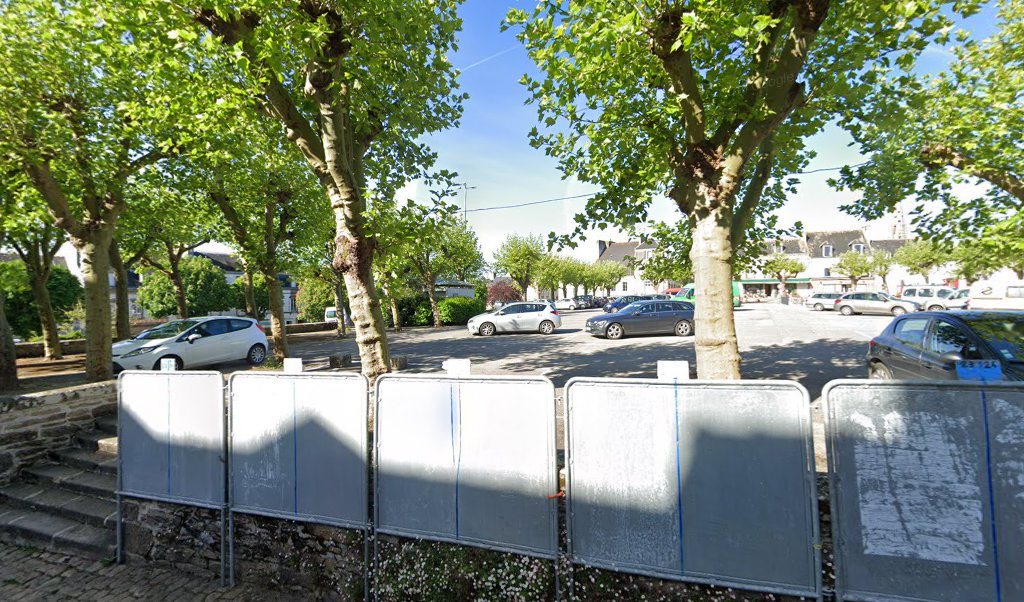 Retrouvez toutes les informations de contacts et horaires d&rsquo;ouverture pour La Poste Agence Communale PONT CROIX MAIRIE situé à Pont croix dans le département Finistère (29). Pour effectuer envoyer vos colis (colissimo, chronopost, suivi colis), une gestion bancaire (banque postal, [&hellip;]