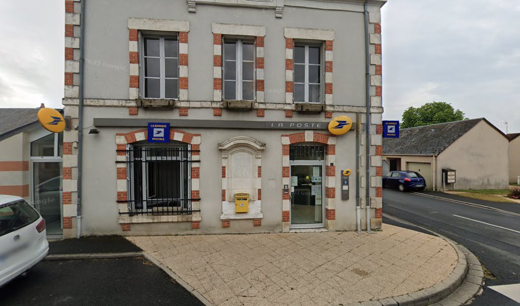 Retrouvez toutes les informations de contacts et horaires d&rsquo;ouverture pour La Poste VENDOEUVRES situé à Vendoeuvres dans le département Indre (36). Pour effectuer envoyer vos colis (colissimo, chronopost, suivi colis), une gestion bancaire (banque postal, French Bank), votre courrier (suivi [&hellip;]