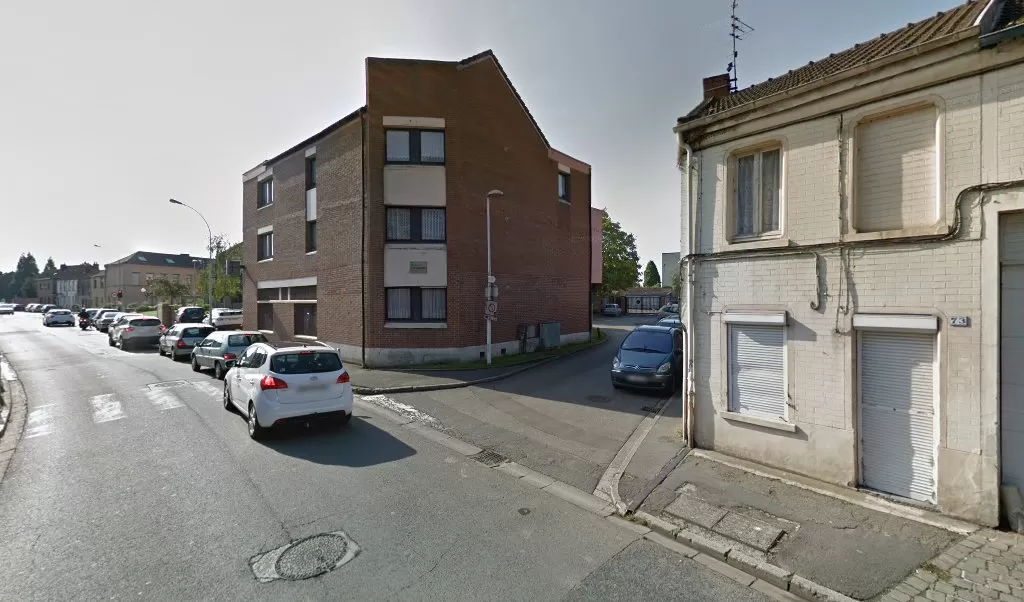 Retrouvez toutes les informations de contacts et horaires d&rsquo;ouverture pour La Poste CARVIN situé à Carvin dans le département Pas-de-Calais (62). Pour effectuer envoyer vos colis (colissimo, chronopost, suivi colis), une gestion bancaire (banque postal, French Bank), votre courrier (suivi [&hellip;]
