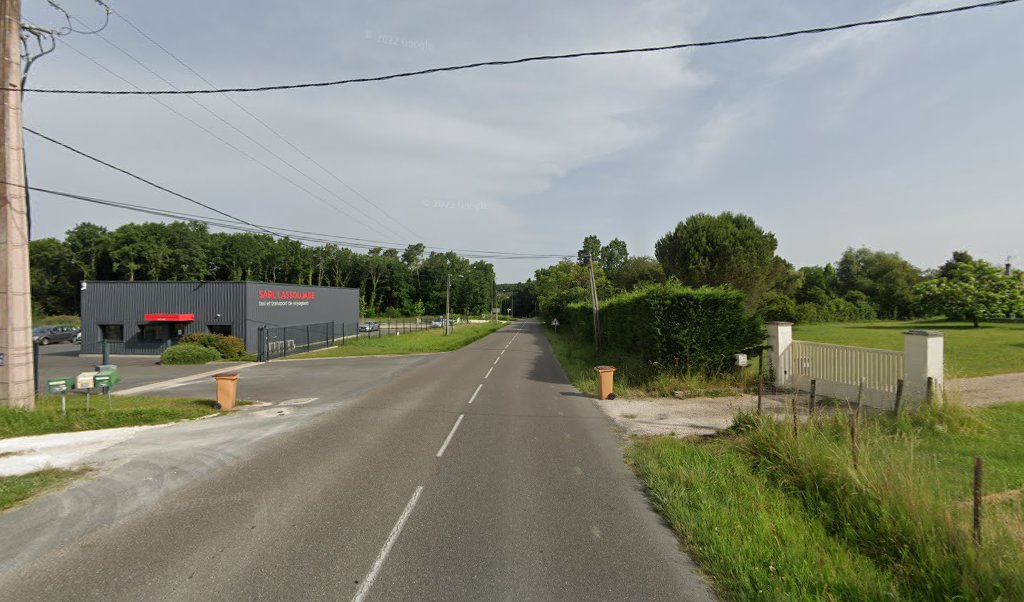 Retrouvez toutes les informations de contacts et horaires d&rsquo;ouverture pour La Poste Agence Communale LARUSCADE Mairie situé à Laruscade dans le département Gironde (33). Pour effectuer envoyer vos colis (colissimo, chronopost, suivi colis), une gestion bancaire (banque postal, French Bank), [&hellip;]