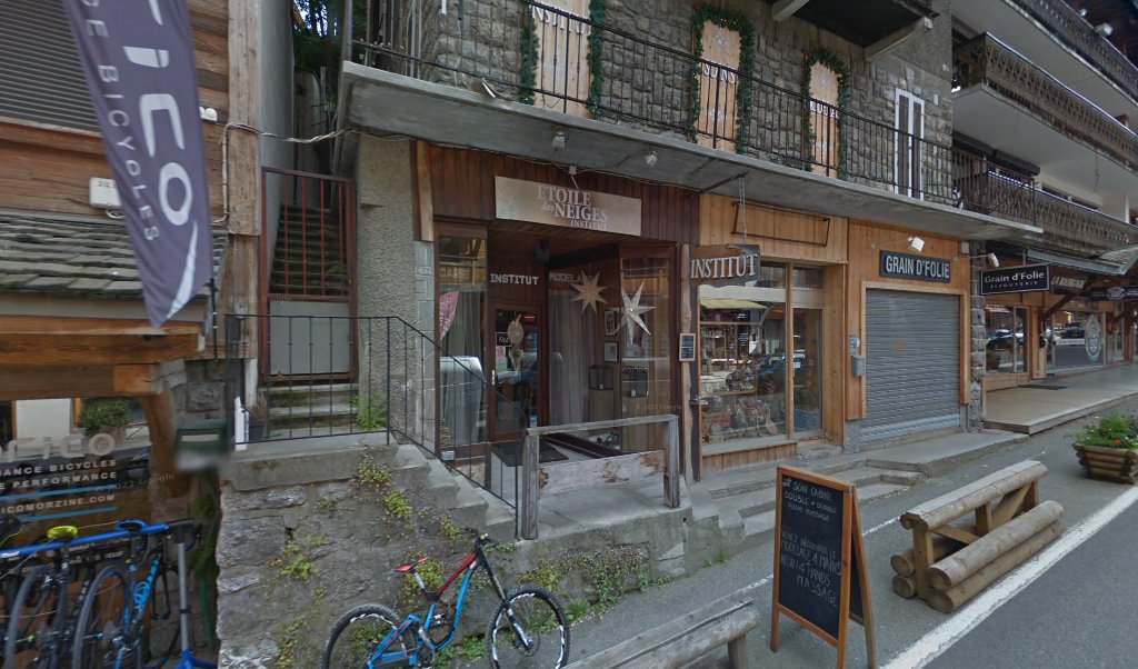 Retrouvez toutes les informations de contacts et horaires d&rsquo;ouverture pour Relais Pickup MORZINE CAPTURE situé à Morzine dans le département Haute-Savoie (74). Pour effectuer envoyer vos colis (colissimo, chronopost, suivi colis), une gestion bancaire (banque postal, French Bank), votre courrier [&hellip;]