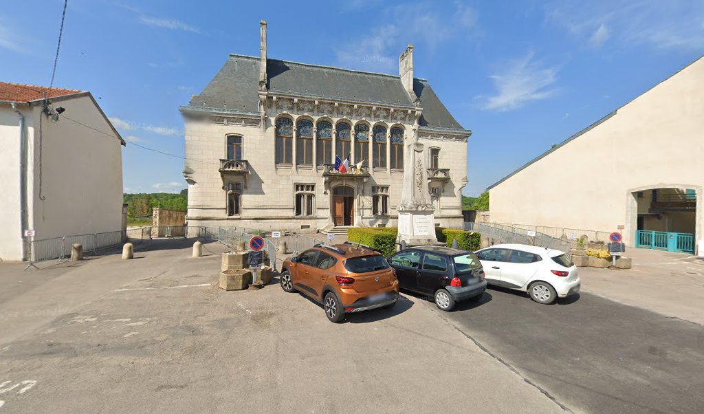 Retrouvez toutes les informations de contacts et horaires d&rsquo;ouverture pour La Poste Agence Communale EUVILLE Mairie situé à Euville dans le département Meuse (55). Pour effectuer envoyer vos colis (colissimo, chronopost, suivi colis), une gestion bancaire (banque postal, French Bank), [&hellip;]