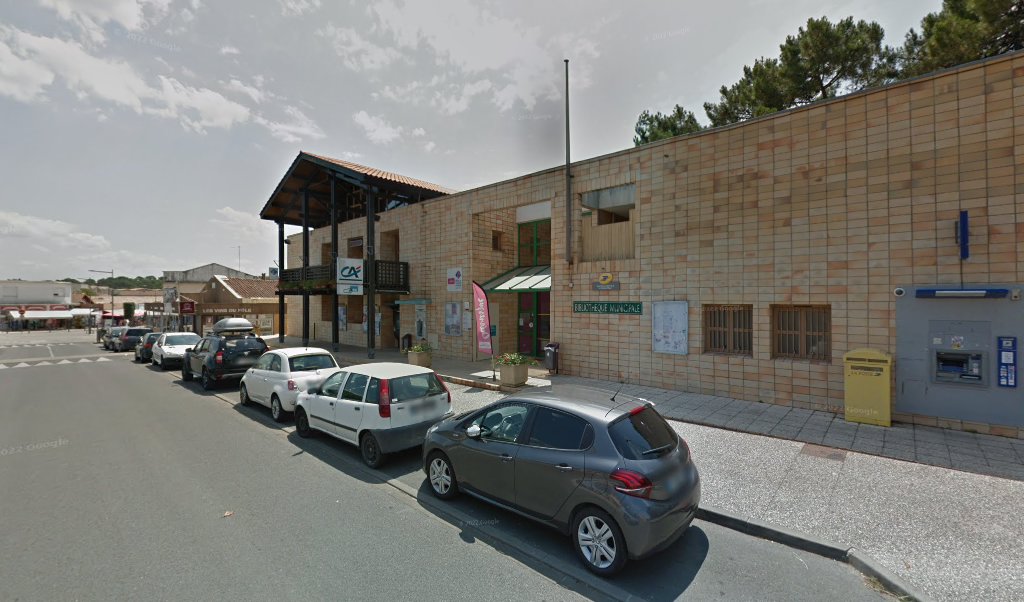 Retrouvez toutes les informations de contacts et horaires d&rsquo;ouverture pour La Poste Agence Communale CARCANS Mairie situé à Carcans dans le département Gironde (33). Pour effectuer envoyer vos colis (colissimo, chronopost, suivi colis), une gestion bancaire (banque postal, French Bank), [&hellip;]