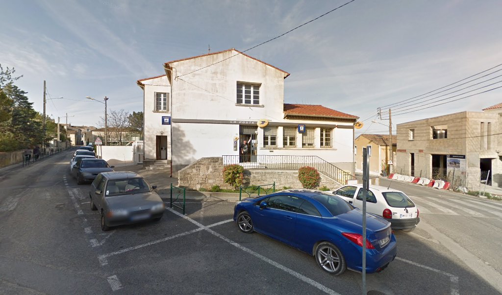 Retrouvez toutes les informations de contacts et horaires d&rsquo;ouverture pour La Poste Agence Communale ENTRE VIGNES Mairie situé à Entre vignes dans le département Hérault (34). Pour effectuer envoyer vos colis (colissimo, chronopost, suivi colis), une gestion bancaire (banque postal, [&hellip;]
