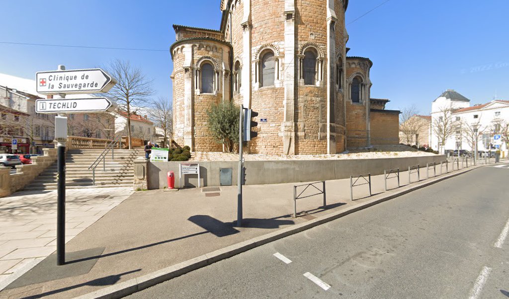 Retrouvez toutes les informations de contacts et horaires d&rsquo;ouverture pour La Poste ECULLY situé à Ecully dans le département Rhône (69). Pour effectuer envoyer vos colis (colissimo, chronopost, suivi colis), une gestion bancaire (banque postal, French Bank), votre courrier (suivi [&hellip;]