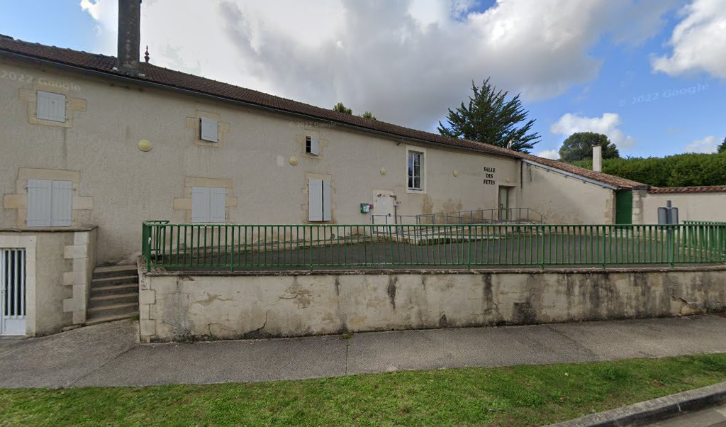 Retrouvez toutes les informations de contacts et horaires d&rsquo;ouverture pour La Poste Agence Communale THEIL RABIER Mairie situé à Theil rabier dans le département Charente (16). Pour effectuer envoyer vos colis (colissimo, chronopost, suivi colis), une gestion bancaire (banque postal, [&hellip;]